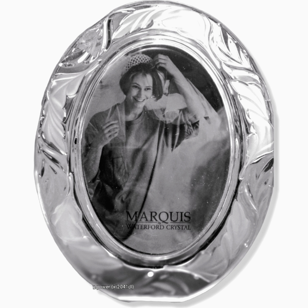 Waterford Crystal Frame 5x7  Oval marquis NWT